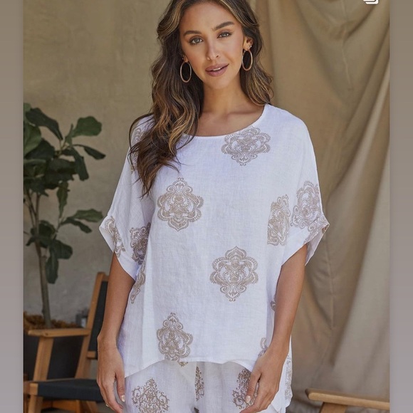 milio-milano Tops - Mandala print linen shirt L NWT